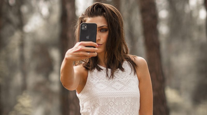 Männerreich Freundin Selfie Handy
